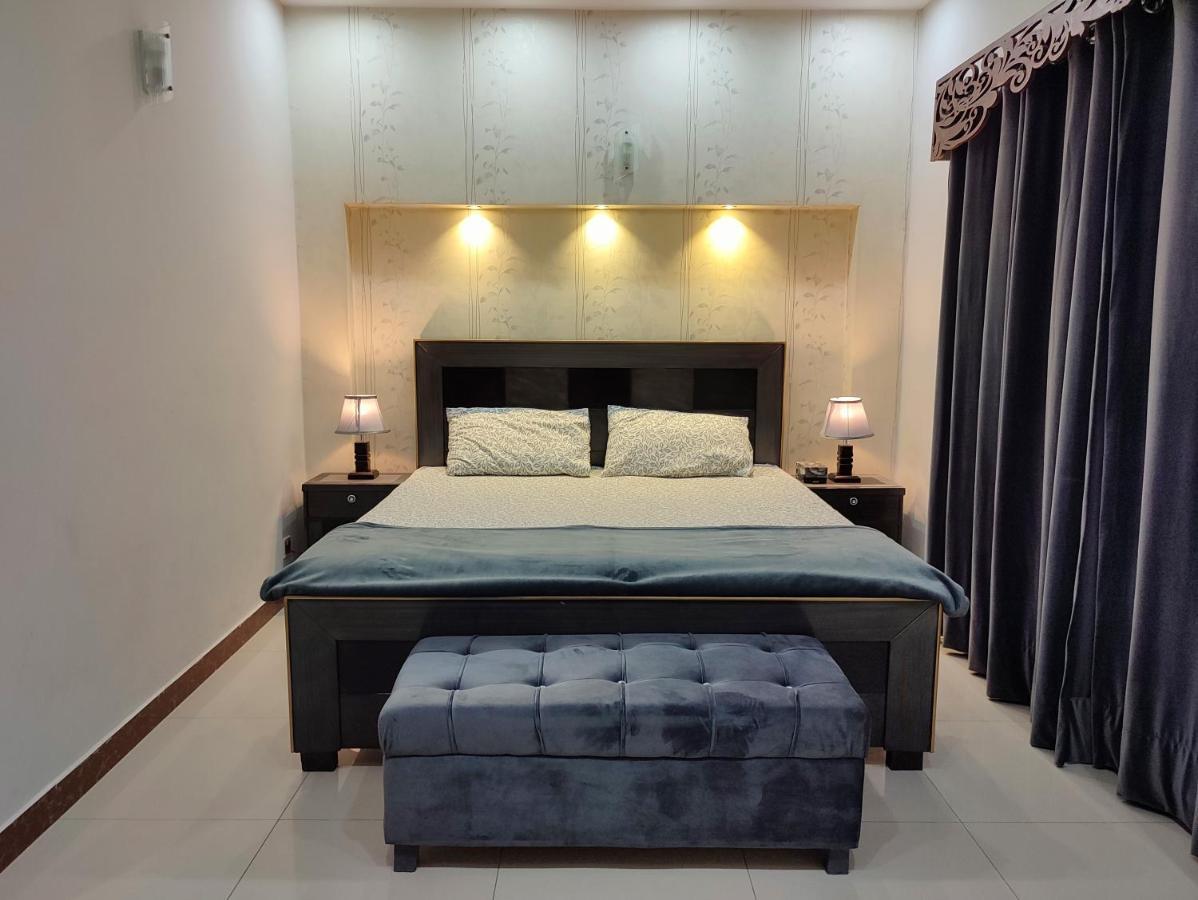 Fully Serviced Holiday Home Near Lahore Ring Road Екстериор снимка