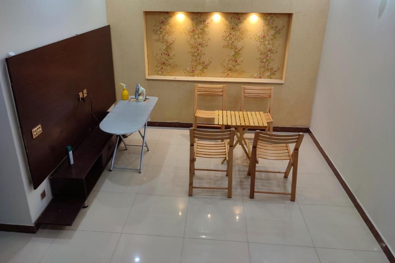 Fully Serviced Holiday Home Near Lahore Ring Road Екстериор снимка