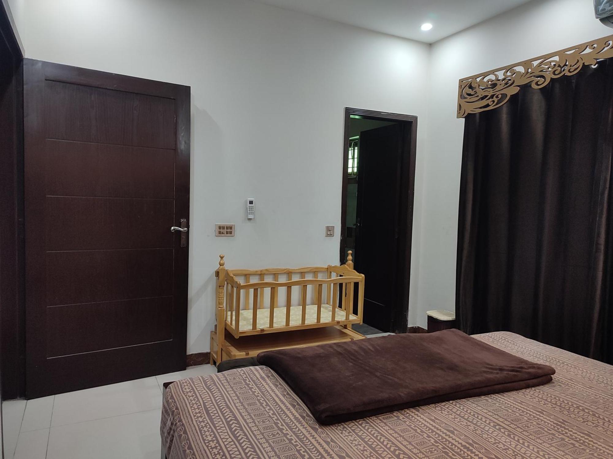 Fully Serviced Holiday Home Near Lahore Ring Road Екстериор снимка